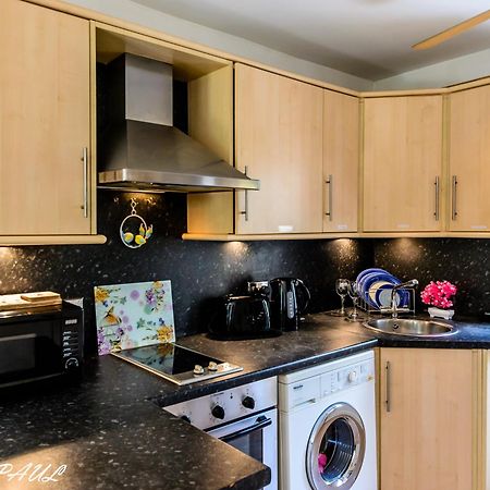Private Studio Free Parking Oxford Bagian luar foto